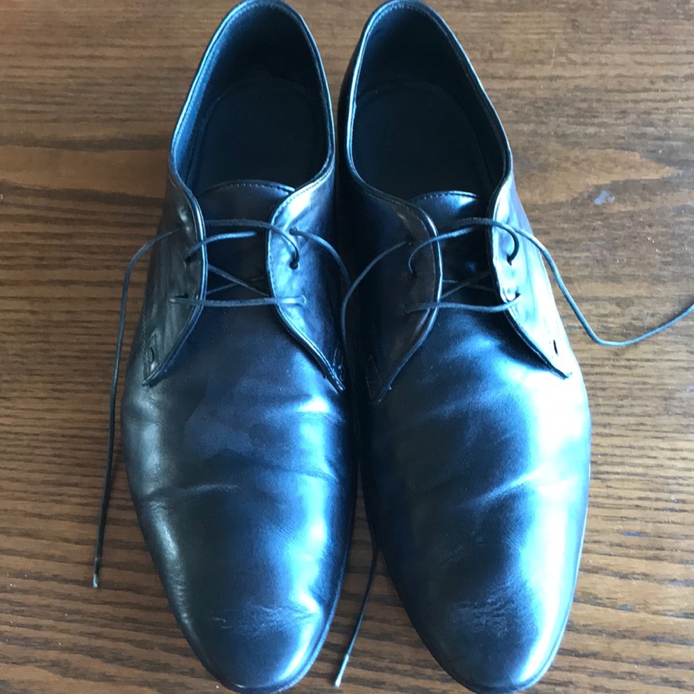 Hugo Boss Italian charcoal leather lace up shoes - Picture 1 of 10